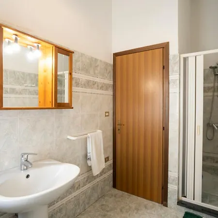 Tramonto Francesco Casa de Férias *